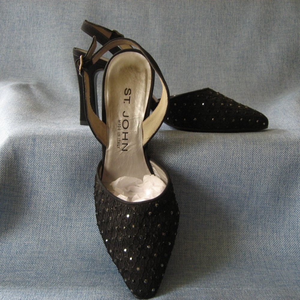 St. John sparkly party shoes - sz 6